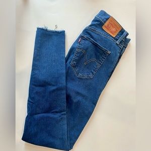 Mile high super skinny Levi’s